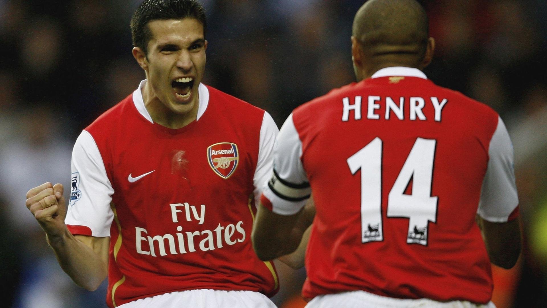 东决关键战之夜，浓眉成为全场焦点